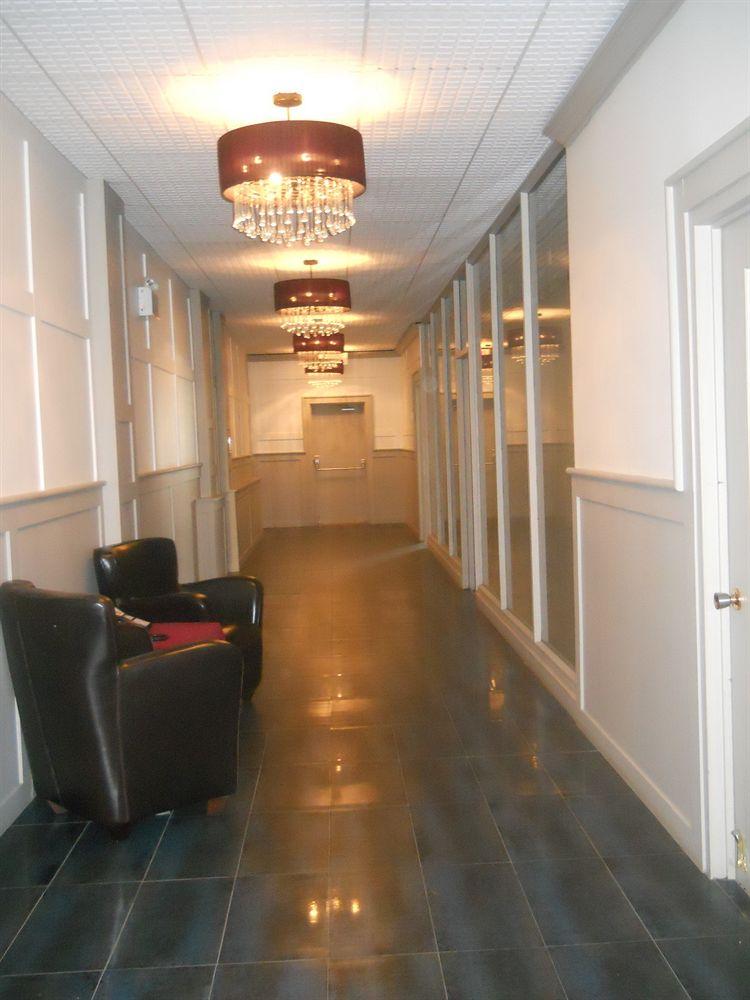 Travelodge By Wyndham Trois-Rivières エクステリア 写真