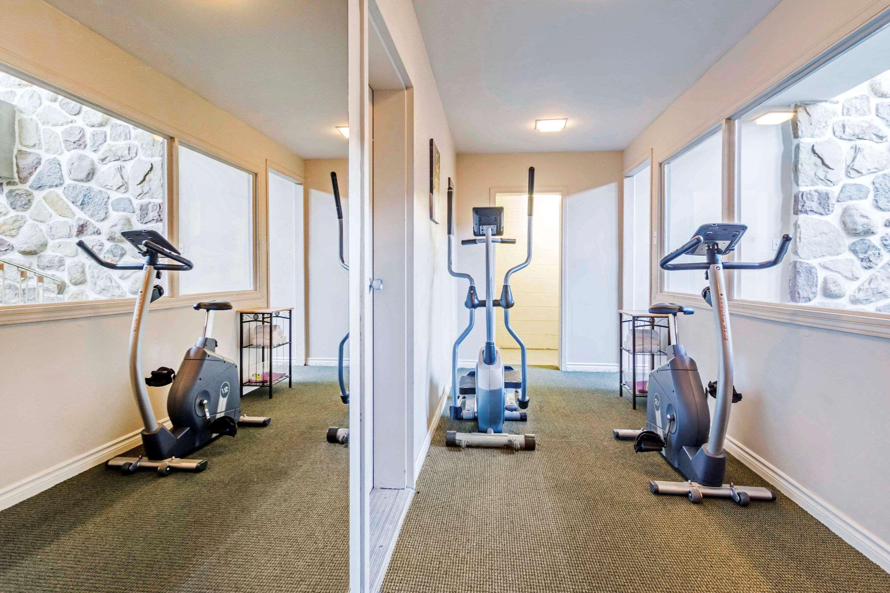 Travelodge By Wyndham Trois-Rivières エクステリア 写真