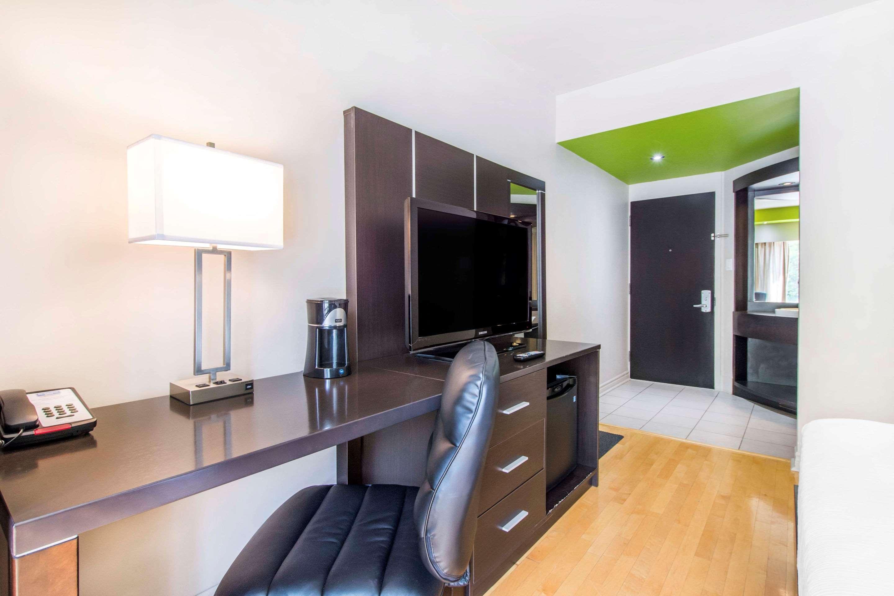 Travelodge By Wyndham Trois-Rivières エクステリア 写真