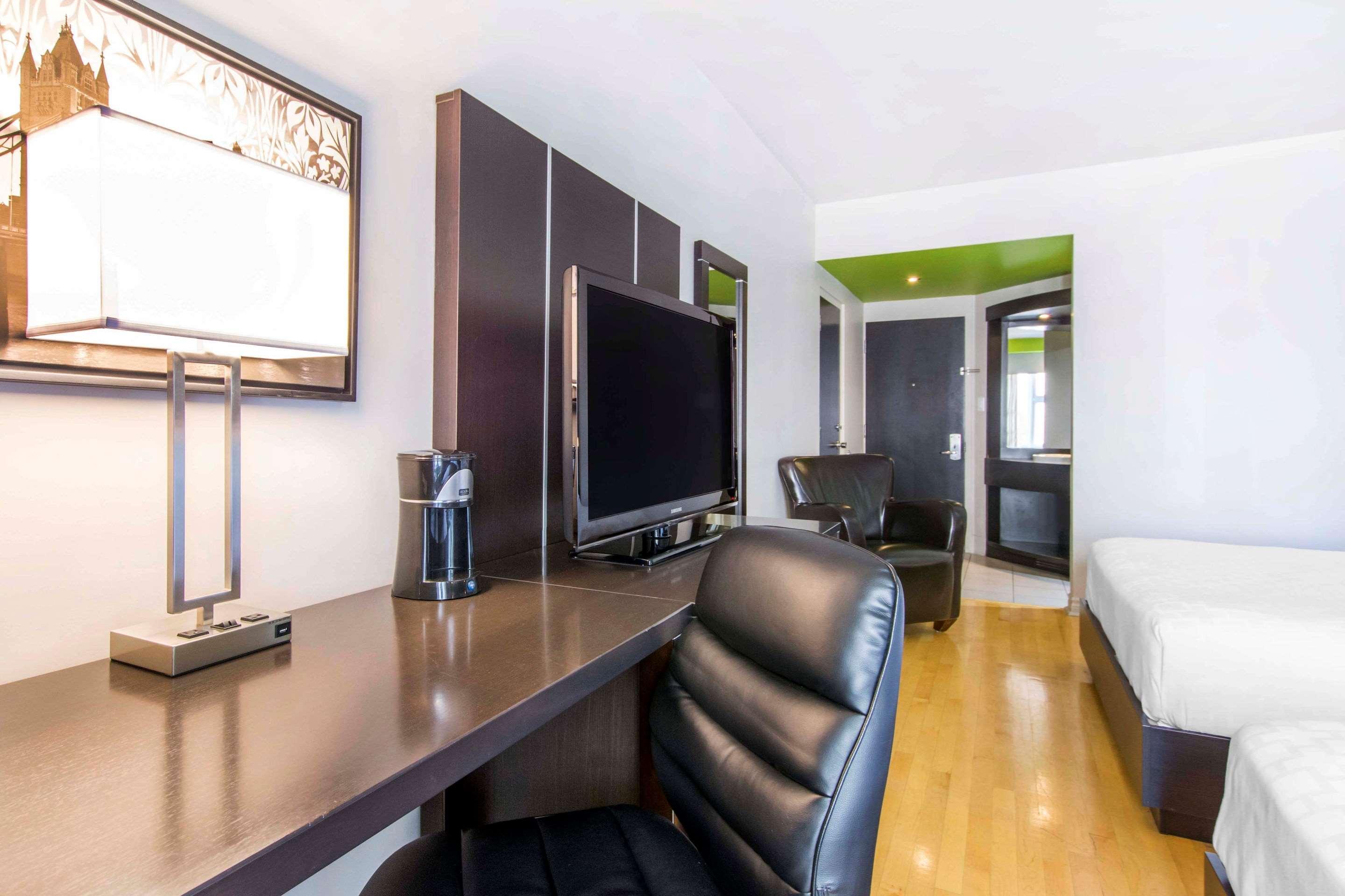 Travelodge By Wyndham Trois-Rivières エクステリア 写真