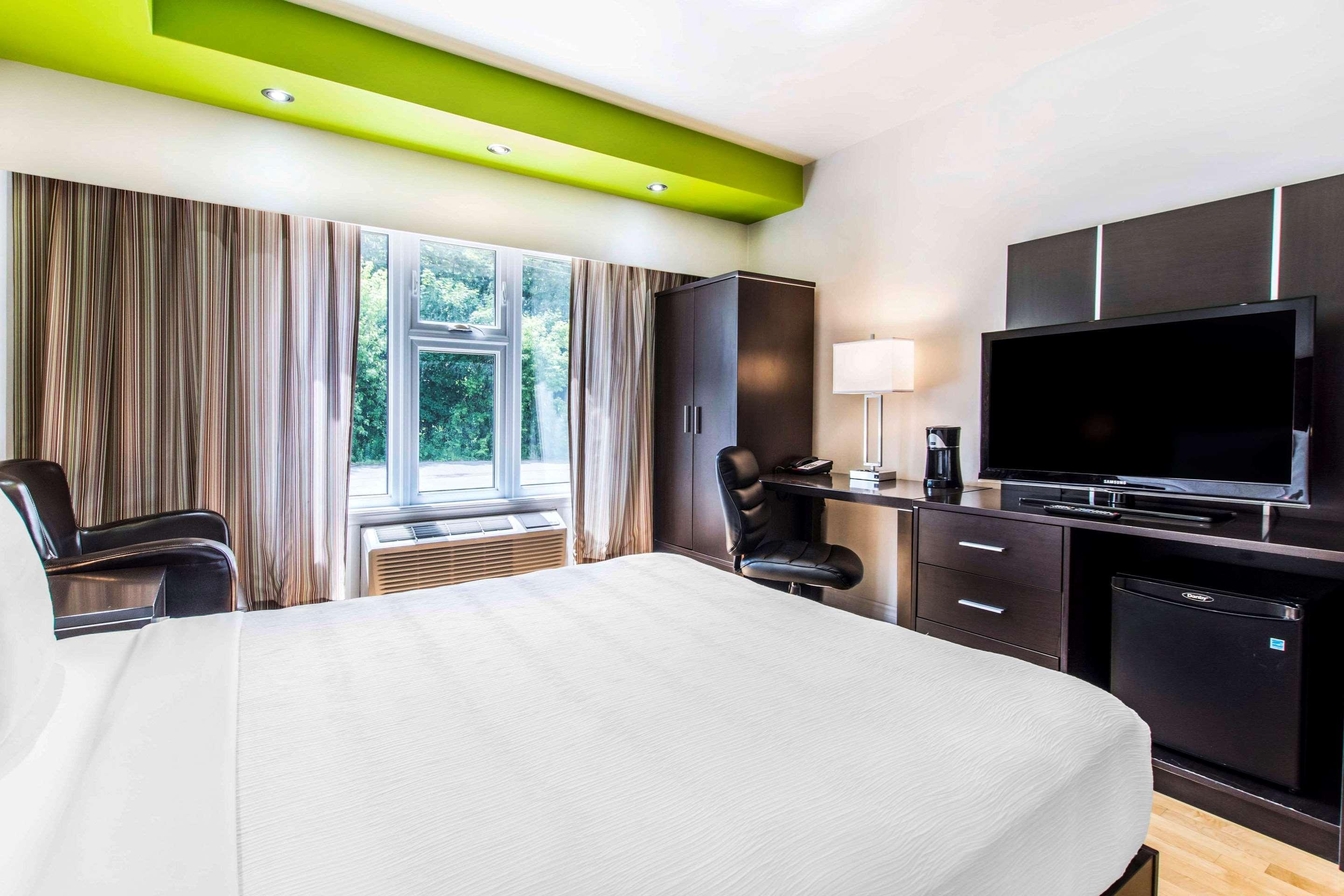 Travelodge By Wyndham Trois-Rivières エクステリア 写真