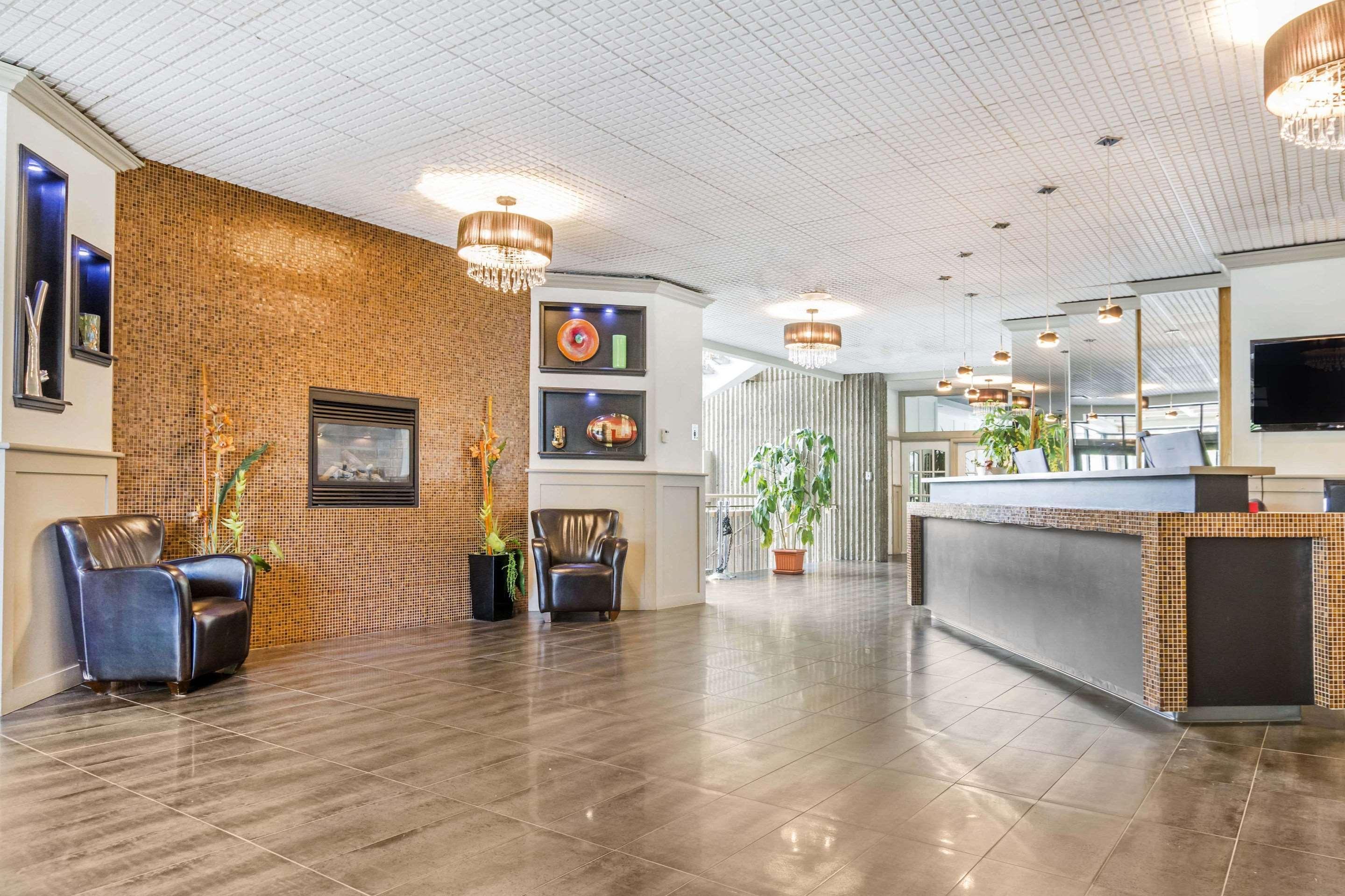 Travelodge By Wyndham Trois-Rivières エクステリア 写真