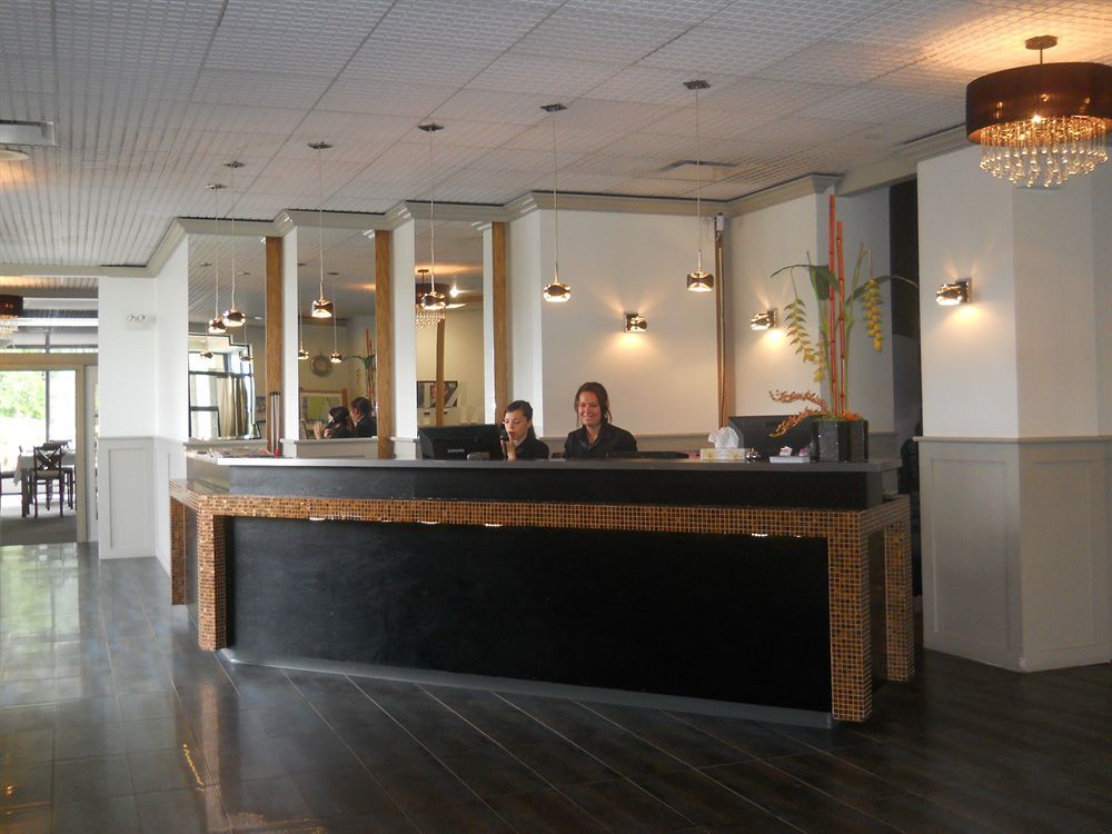 Travelodge By Wyndham Trois-Rivières エクステリア 写真