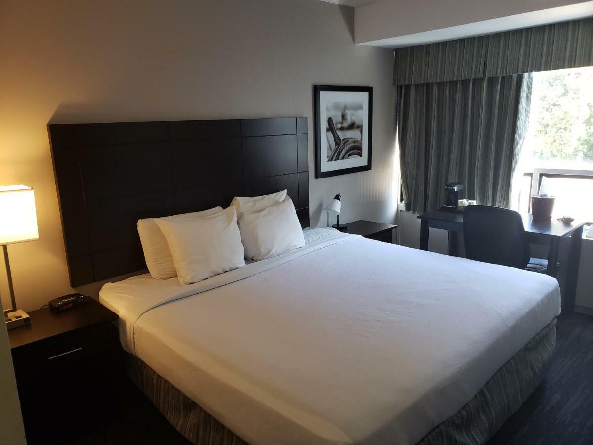 Travelodge By Wyndham Trois-Rivières エクステリア 写真